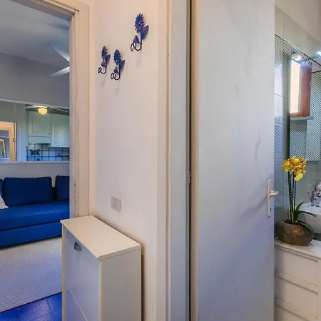 Apartment La Conchiglia By Interhome