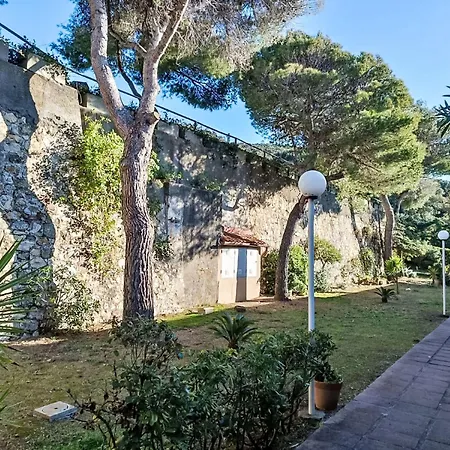 La Conchiglia By Interhome Castiglioncello